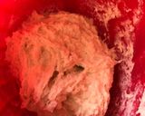 A picture of step 3 of Garlic cheese bread.