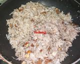 A picture of step 5 of Coconut Ladoos.