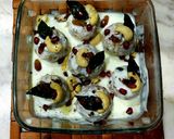 A picture of step 5 of Farali dahi vada.