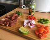 Foto del paso 1 de la receta: Lomo saltado