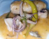 Foto del paso 7 de la receta: Suprema de merluza con salsa y calamares 😉😉