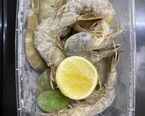 Foto langkah ke 1 dari resep Gulai Pedas Udang Buncis (dengan susu evaporasi).
