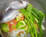 صورة لخطوة 1 من وصفة Soupe de poisson حساء سمك 🐟