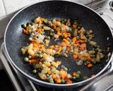 ફાડા ખીચડી (Fada Khichdi Recipe In Gujarati) રેસીપી સ્ટેપ2ફોટો