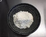 A picture of step 2 of White Sauce (béchamel sauce).