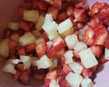 Foto del paso 1 de la receta: Barritas rellenas de ananà🍍y trutillas🍓