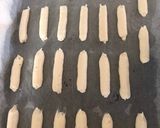 Hình bước làm 4 của món Bánh lưỡi mèo