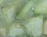 Foto langkah ke 4 dari resep Sayur Oyong Tahu Santan.