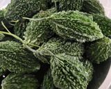 A picture of step 1 of Karela Chips.