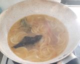 Foto langkah ke 8 dari resep Steamboat Tom Yum.