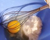 Foto langkah ke 2 dari resep Kue Pisang Keju Teflon.