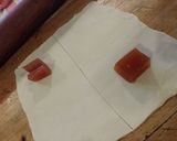 Foto del paso 2 de la receta: Pastelitos con tapas de empanadas