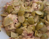 Foto del paso 6 de la receta: Sándwich de atún con aguacate y salsa rosa