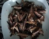 Foto langkah ke 1 dari resep Tumis Ikan Cue Cabe.