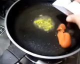 A picture of step 2 of Memoni choley.