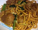 Foto langkah ke 5 dari resep Bakmi goreng.