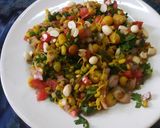 A picture of step 2 of Healthy mix sprout salad.