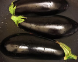 A picture of step 4 of Turkish stuffed aubergines with beef and tomatoes (Karniyarik) 🇹🇷.