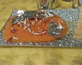 A picture of step 5 of Soji ka halwa with puri.