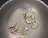 A picture of step 2 of Garlic Chutney.
