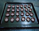 Foto langkah ke 1 dari resep Koko Crunch Cereal Cookies.