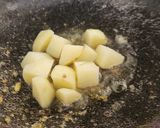 A picture of step 2 of Oler Dalna - Yam Curry - Suran Gravy Sabzi - (Bengali Style).