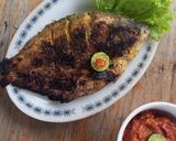 Foto langkah ke 4 dari resep Pecel Gurame Bakar.