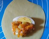 Foto langkah ke 6 dari resep Pastel Isi Wortel, Kentang & Telur.