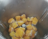Foto del paso 2 de la receta: Espuma de Mango con nata, nubes y chocolate