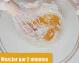 Foto del paso 3 de la receta: Waffles súper esponjosos y deliciosos