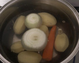 Foto del paso 1 de la receta: 63. Zrazy de patata (principal carne)
