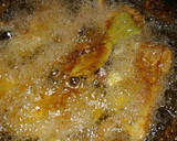 Foto del paso 3 de la receta: Chuletas de cordero mallorquín fritas con ajos, laurel, oliva virgen