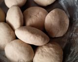আটা-ময়দার রুটি(Atta moidar roti recipe in Bengali) রেসিপি ধাপ - 2 ছবি