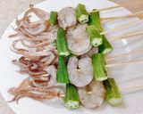 Hình bước làm 1 của món Hải sản xiên que nướng