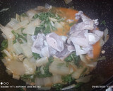 Foto del paso 7 de la receta: Acelgas, garbanzos y bacalao Skrei