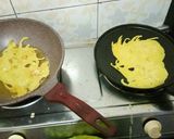 Foto langkah ke 2 dari resep Rempeyek praktis dan nikmat.