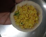 A picture of step 4 of Gobhi Paratha.