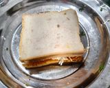 A picture of step 4 of Easy peasy cheesy sandwich.