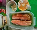 Foto del paso 2 de la receta: Salmón a la naranja con especia y crema