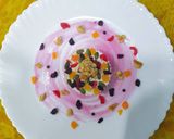 A picture of step 5 of Fruit n Pepper frozen yogurt with peppercorn peanut crunch.