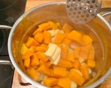 Une image de l'étape 3 de Purée de potimarron parfumée à la noix de muscade.