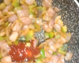 A picture of step 5 of Chilli parotaa.