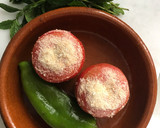 Foto del paso 7 de la receta: Rape en aliño de miel y mostaza, a la plancha, con tomate y pimiento rellenosde arroz y hierbas