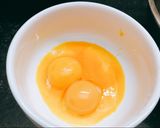 Hình bước làm 1 của món Bánh bông lan bằng nồi cơm điện 🍰