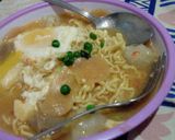 Foto langkah ke 5 dari resep Seblak Mie Seuhhah🔥 Special🍝.