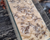 Foto del paso 2 de la receta: Cake de plátanos, pasas y pipas