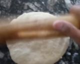 A picture of step 3 of Doughnuts.
