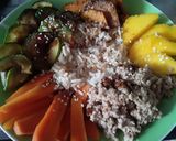 Foto del paso 9 de la receta: Mi bowl de Arroz con vegetales y atún... 🍱🥗🥙🍚🥫🍱