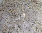Foto langkah ke 1 dari resep Tumis Teri Medan.