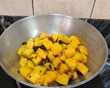 A picture of step 5 of BHANDARE WALI KADDU ki SABJI.